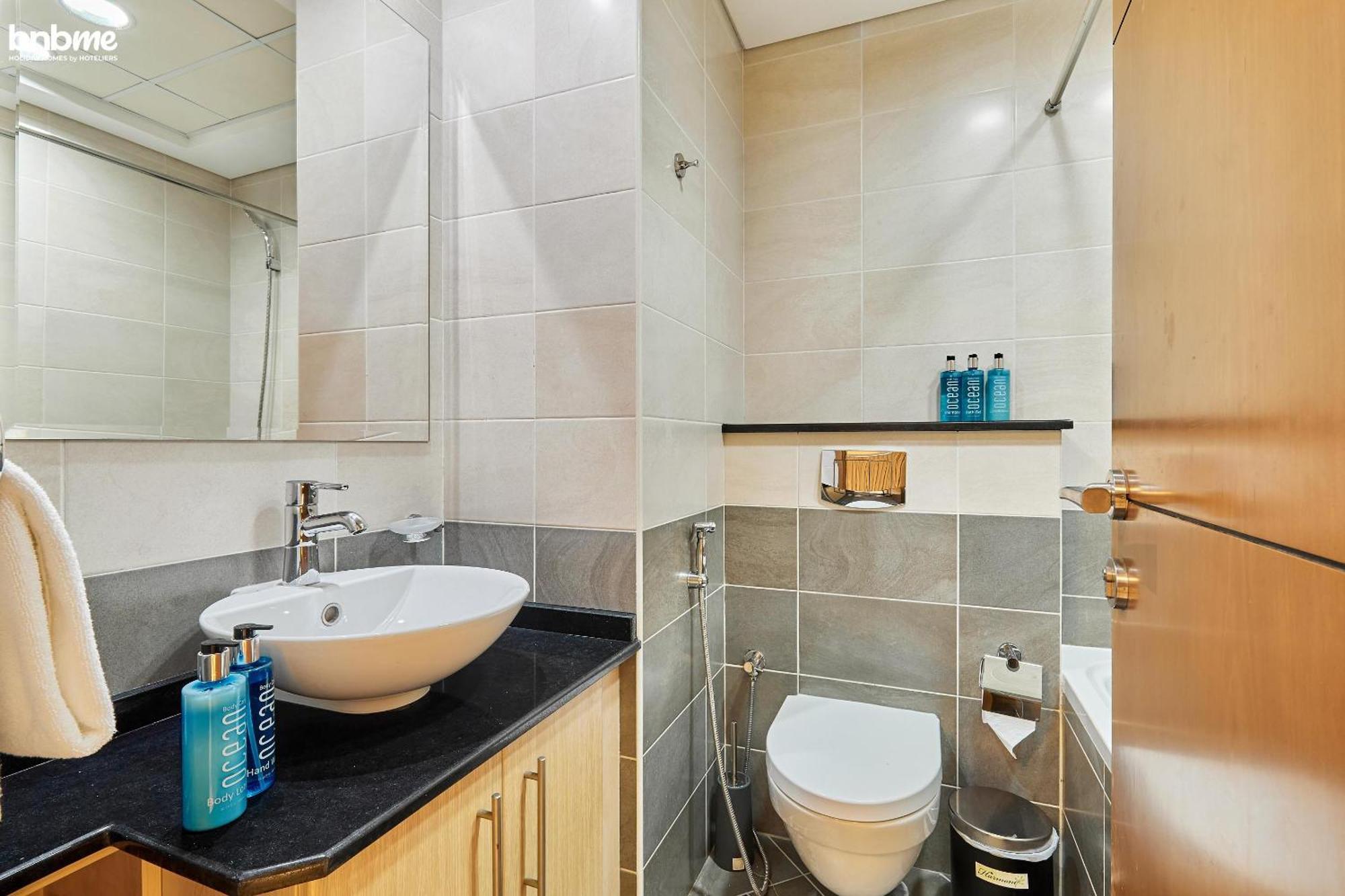 Apartment Bnbmehomes - Ocean Heights Dubai